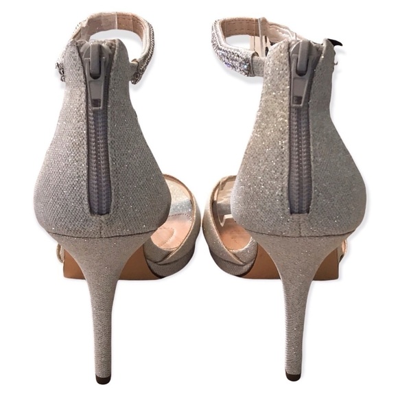 I. Miller Open Toe Rhinestone Ankle Pump - Picture 7 of 12